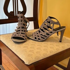 Women's Gray Strappy Heeled Sandals